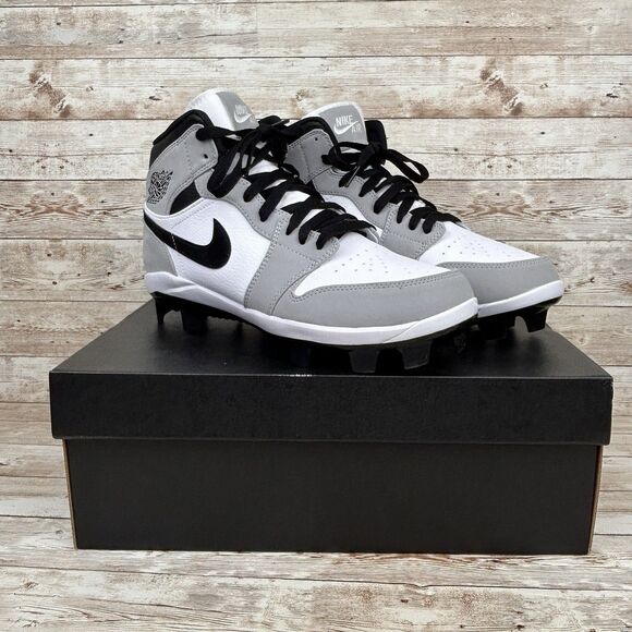 Air Jordan 1 Retro MCS Light Smoke Grey Size 8.5 Baseball Cleats AV5354-012 - Picture 1 of 13